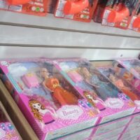 MUÑECA BEAUTY SUITCASE